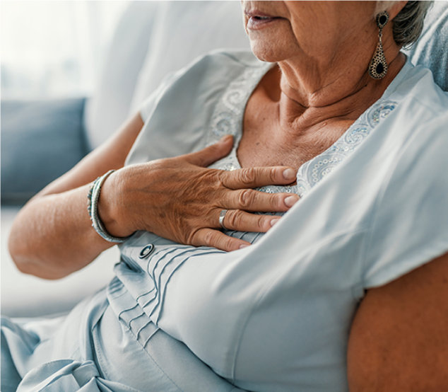 What are the common symptoms of heart failure?